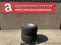  2 Banden 15/55/17  18 PLY - Nieuw
