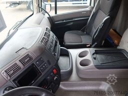 DAF CF 290 FA Bak+ klep Dhollandia 2000 kg