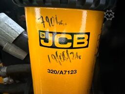 JCB 926 4x4 / 2.600 KG / 1.048 H