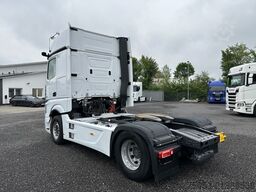 Mercedes Benz 1851 LS Actros Gigaspace