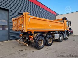 Mercedes-Benz Arocs