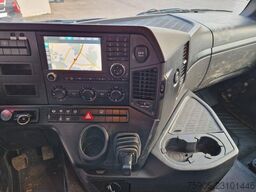 Mercedes-Benz Arocs