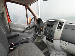 Mercedes-Benz 515 CDI Car transport broken engine broken engine