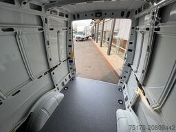 IVECO Daily 35S16 A8 *DoKa*Automatik*AHK*R3.520mm*