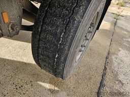 SCHMITZ CARGOBULL Tiefkühler City, 2. Achse drehbar, Carrier 1550