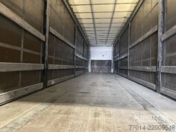 Schmitz Cargobull Curtainsider Coil
