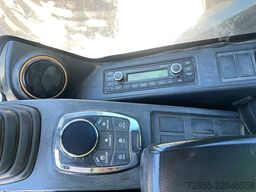 Hyundai HX520AL