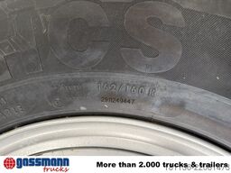 Continental HCS 325/95R24 mit Felge, mehrfach