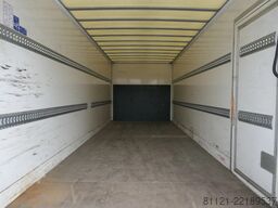 DAF LF 230 | 12 Ton | Dhollandia 1500Kg | 301770Km ...