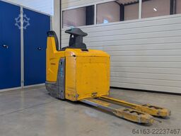 Jungheinrich ERE 225 f. P.