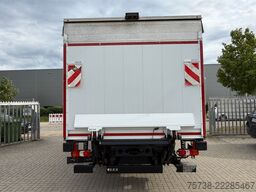 MERCEDES-BENZ Atego 818 L Kühlkoffer+LBW/Klima/ThermoKing/EU6D