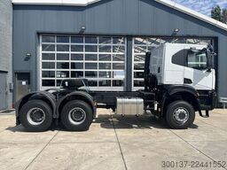 IVECO T-Way AT720T47WT H 6x6 Tractor Head