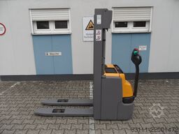 Jungheinrich EJC 216 - Baujahr 2021 - wenig Stunden