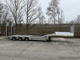 Möslein ST 3  3 Achs Satteltieflader neu