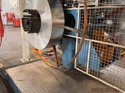 Püttmann Richtmaschine mit Doppelwendehaspel