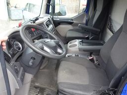 DAF LF 210 oprijlaadbak,airco