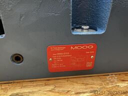 MOOG D665-5703 & D661-5623C