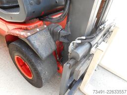 Linde H30D-03 Perkins Triplex SS 4.Kreis