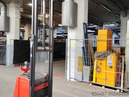 Linde L14 2.9m/ initial/ free lift