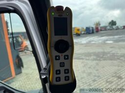 MERCEDES-BENZ ACTROS 2546 6x2 Abrollkip Kran Palfinger Q150Z95