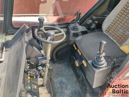 Liebherr LTM 1025