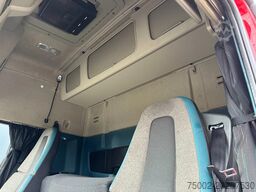 Volvo FM 460 Globetrotter, Night-Airco, ADR (FL, AT),...