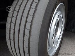 MERCEDES-BENZ 1833 LnR L-Fhs./Pritsche 7,35m/LBW 2to/Vollluftg