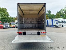 Volvo FL 250 4x2 - Box - Loadlift - A/C - Camera - Eu...