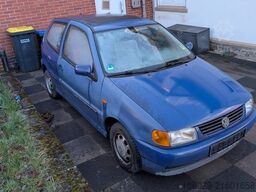 VOLKSWAGEN Polo Basis