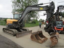 Volvo ECR88D - Powertilt + hydr. Schnellwechsler + 3 Löf