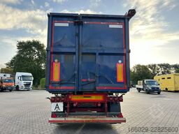 KEMPF SKM 35/3 Stahlkippmulde 2 Liftachsen