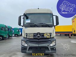 Mercedes-Benz Actros 1843