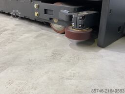 LINDE V  ( 5213 ) Rail Guidance * NEW / Unused !!!