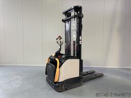 CROWN ET 4000 - 1.2  * DEMO !! Triplex FFL !!