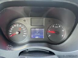 Mercedes-Benz Sprinter 215CDI Pritsche Plane DOKA kurz MBUX