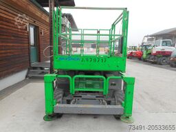 Skyjack SJ6826RT Diesel Allrad 10m