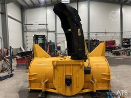Dalen snow blower w/ Hardox steel. Slightly used.