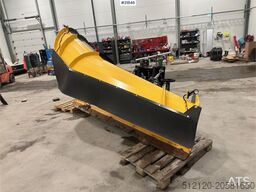 Øveraasen DEHS 285 snow plow