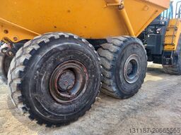 Komatsu HM400-3R (4 pcs available in Abu Dhabi)