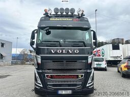 Volvo FH500 Royal 6x2 Truck.