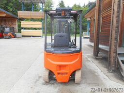 DOOSAN B20X-7 Triplex + SS + 4. Kreis