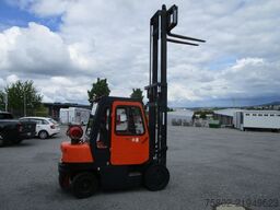 DOOSAN G30G *Seitenschieber+Hubkraft ine+Gas*
