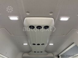 VOLKSWAGEN Crafter DSG *4MOTION* DACHKLIMA+8-SITZE+ROLLSTUH