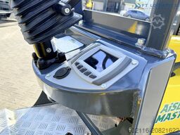 Combilift AISLE MASTER TRIPLEX 8500 FREE LIFT TOP1