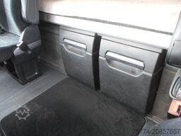 MERCEDES-BENZ 1845/HAD/Stream Space