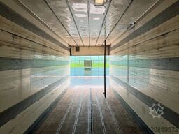 SCANIA P230 EURO 3 AIRCO MANUAL GEARBOX VAN BEURDEN ISO