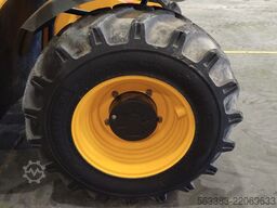 JCB 531760