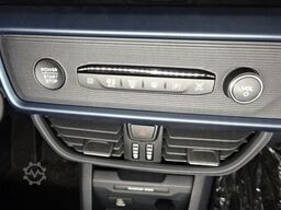 FORD Transit Courier Active 74kW Nav WiPa ACC 2xS-Tür