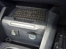 FORD Transit Courier Active 74kW Nav WiPa ACC 2xS-Tür