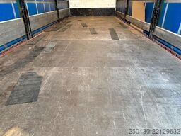  Langfeld LPA 18L 7700 Curtainsider mit EDSCHA